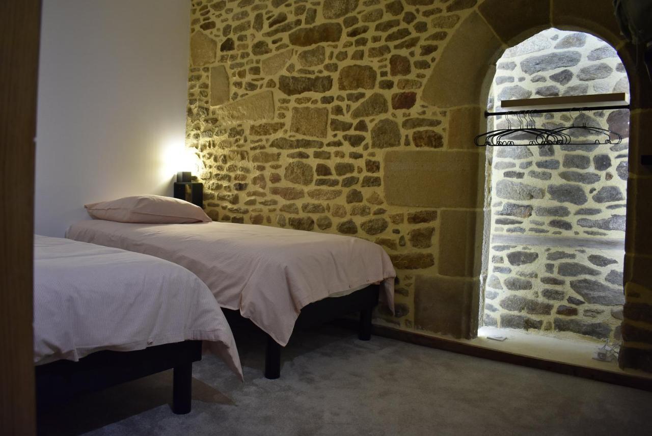 Le Duclos, Appartement Rez-De-Jardin Dinan Centre Exterior foto